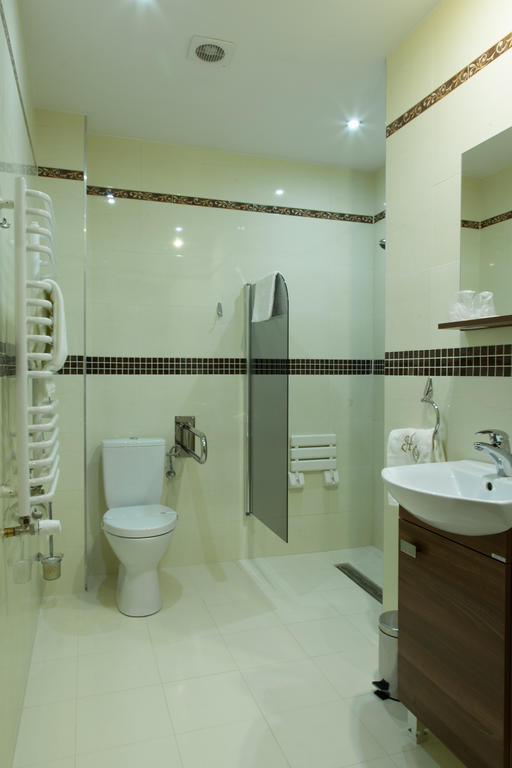 Hotel Ostrawa Wodzisław Śląski 部屋 写真