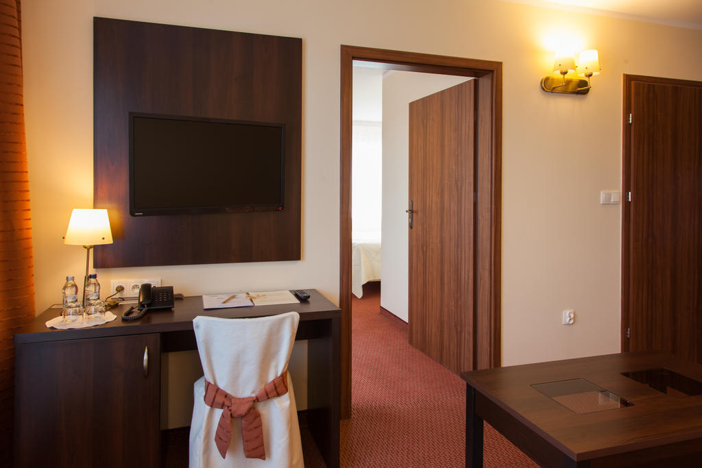Hotel Ostrawa Wodzisław Śląski 部屋 写真