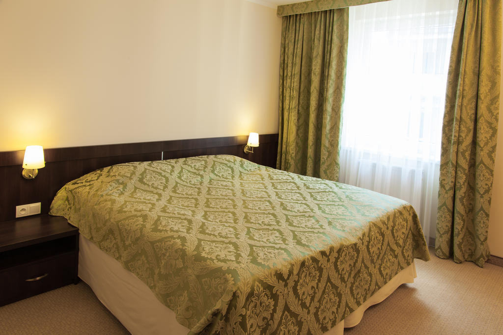 Hotel Ostrawa Wodzisław Śląski 部屋 写真